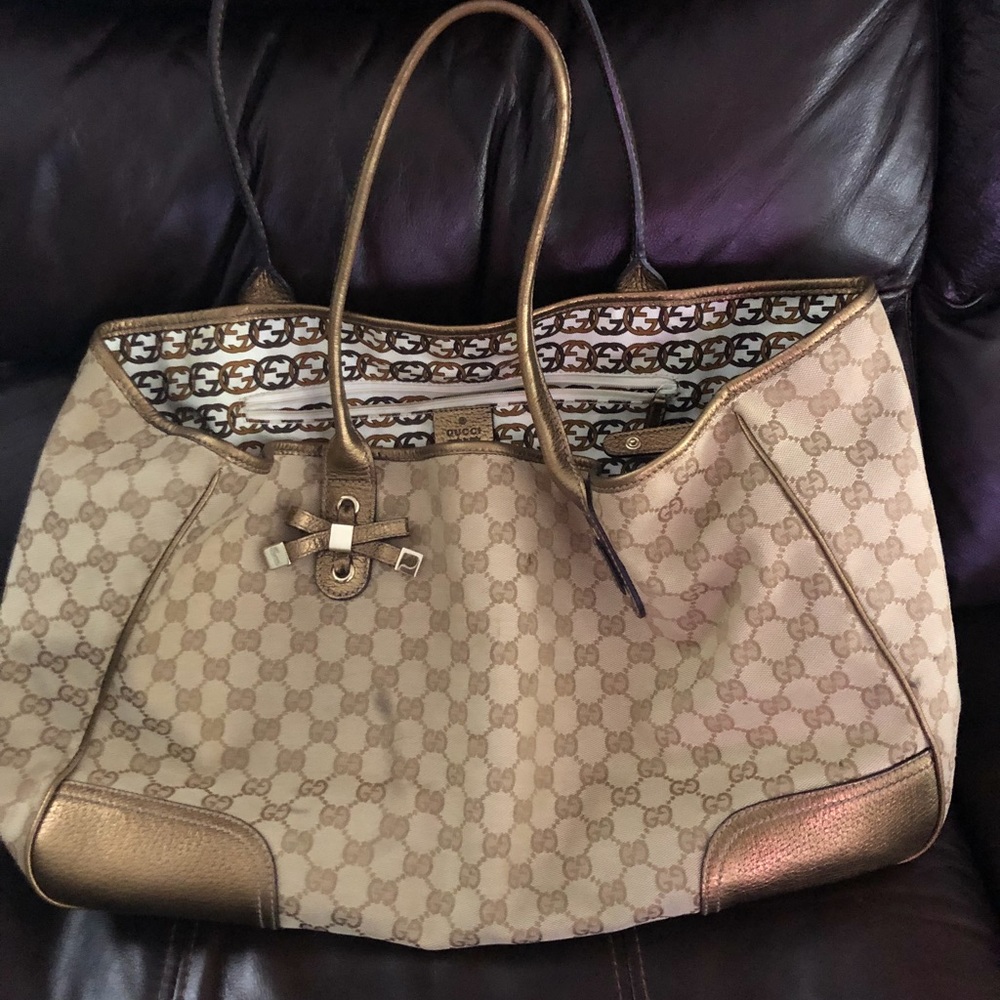 Gucci Shoulder bag